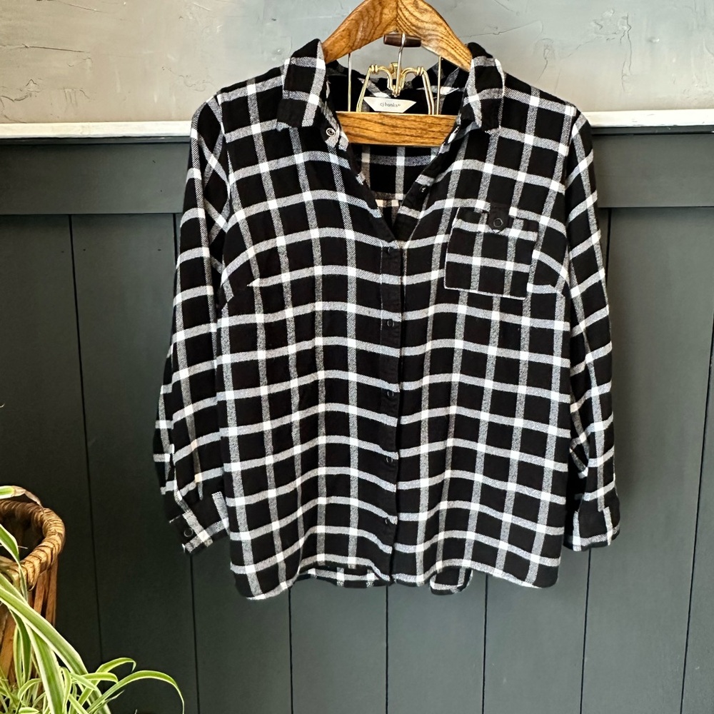 CJ Banks Black and‎ White Checkered Snap Front Soft Shirt size 2X